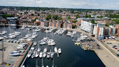 Foto Ipswich Port marina and town Suffolk UK drone aerial view