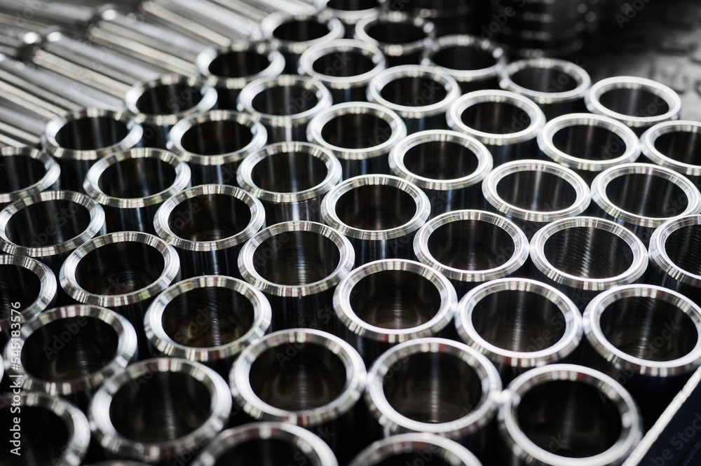 Pattern of metal hollow bars made with smart machines Pattern of metal hollow bars made with smart machines