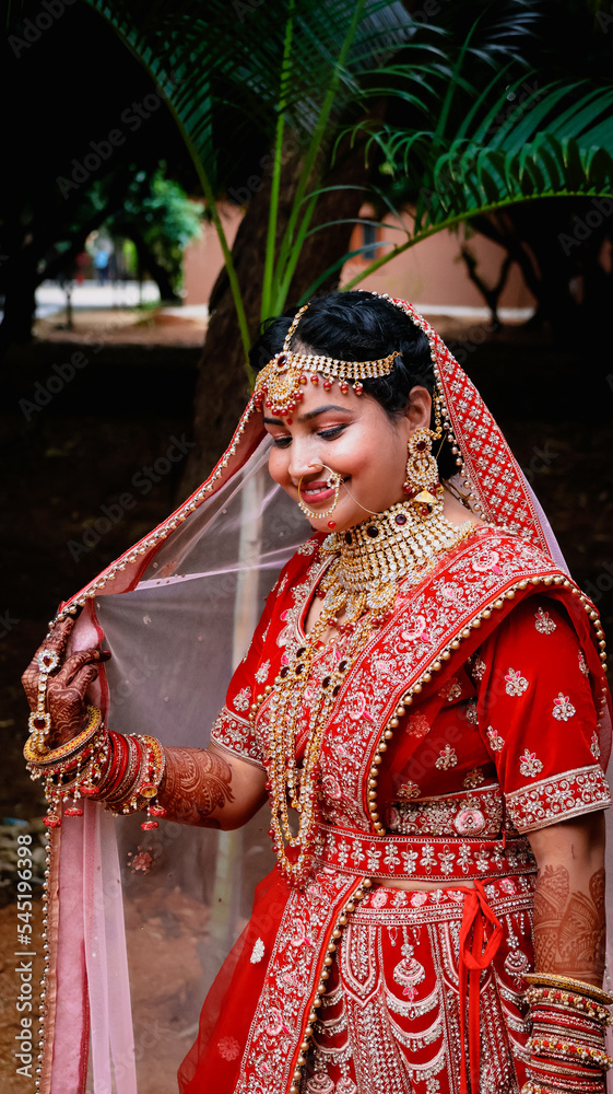 Indian designer wedding dress With Zardozi & Maroodi Work – Nameera by  Farooq