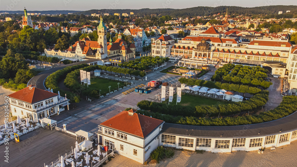 Fototapeta premium Beautiful architecture of Sopot with lighthouse at morning, Poland. September.