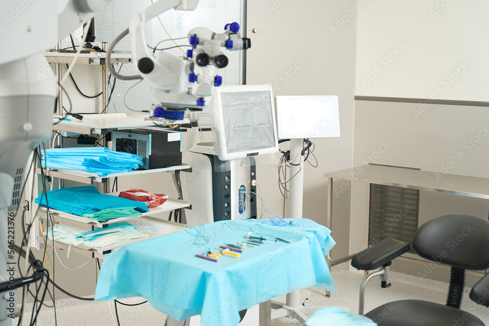 Surgical instruments, patient health monitoring equipment in operation room Surgical instruments, patient health monitoring equipment in operation room
