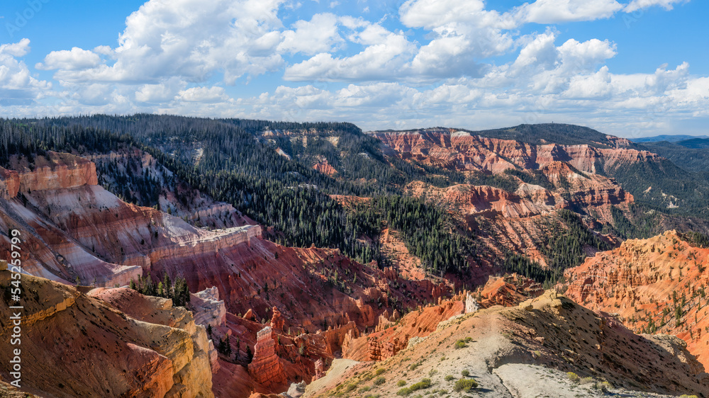 North View Lookout in the Cedar Breaks national monument - Utah - amphitheater
