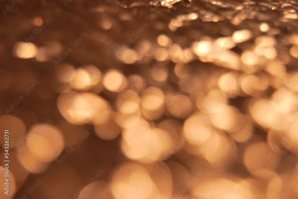 Fototapeta premium Golden de focused sparkle glitter background close up
