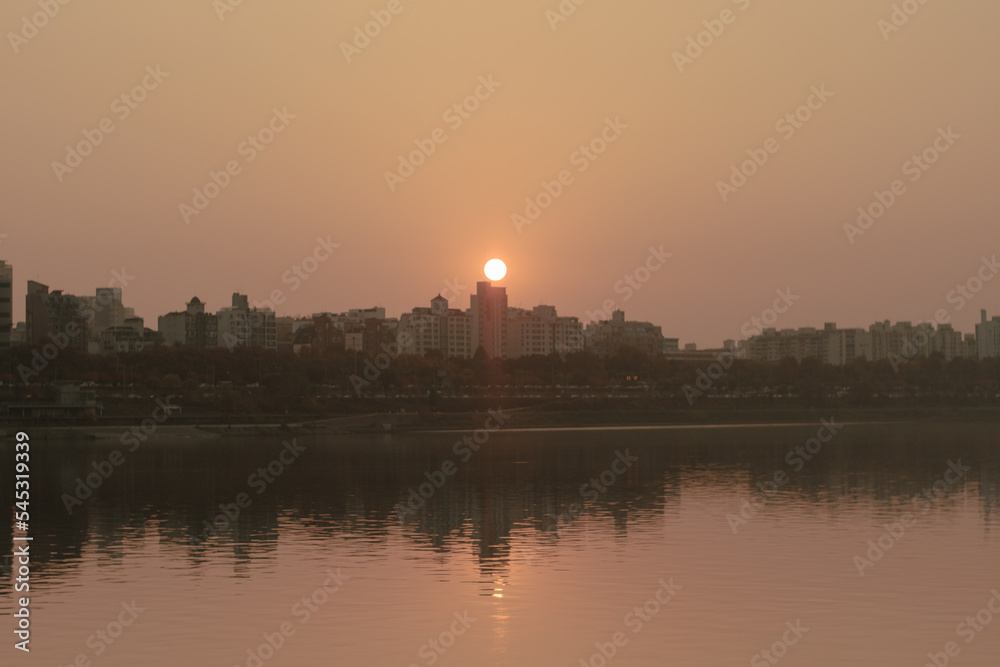 the sunset of the Han River