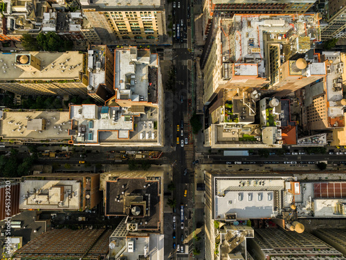 Fotografie, Tablou Aerial top down view of New York downtown street intersection