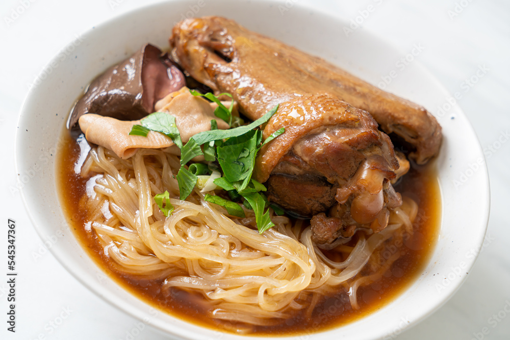 Braised duck noodles with brown soup