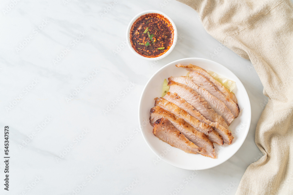 Thai Grilled Pork Neck with Spicy Dipping Sauce