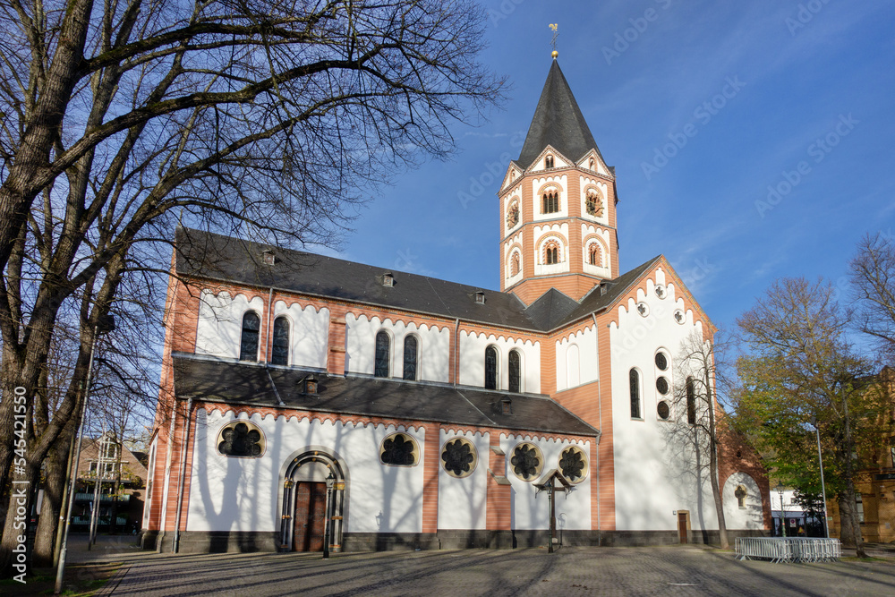 Obraz premium Basilika St. Margareta Düsseldorf Deutschland 