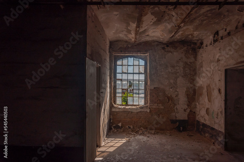 Old abandoned historic brick brewery in Budapest, Hungary © Arkadiusz