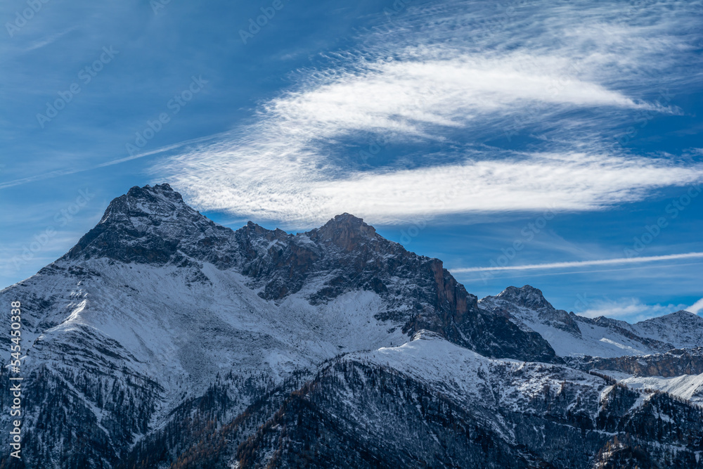 I tesori della Valle Varaita: il piccolo borgo di Bellino a cavallo tra il Monviso ed il Pelvo d’Elva