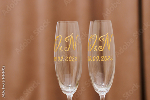 personalized wedding glasses