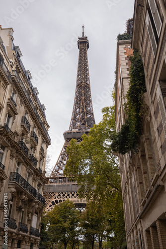 Fototapeta Naklejka Na Ścianę i Meble -  Eifel Tower, Paris/France, 2022