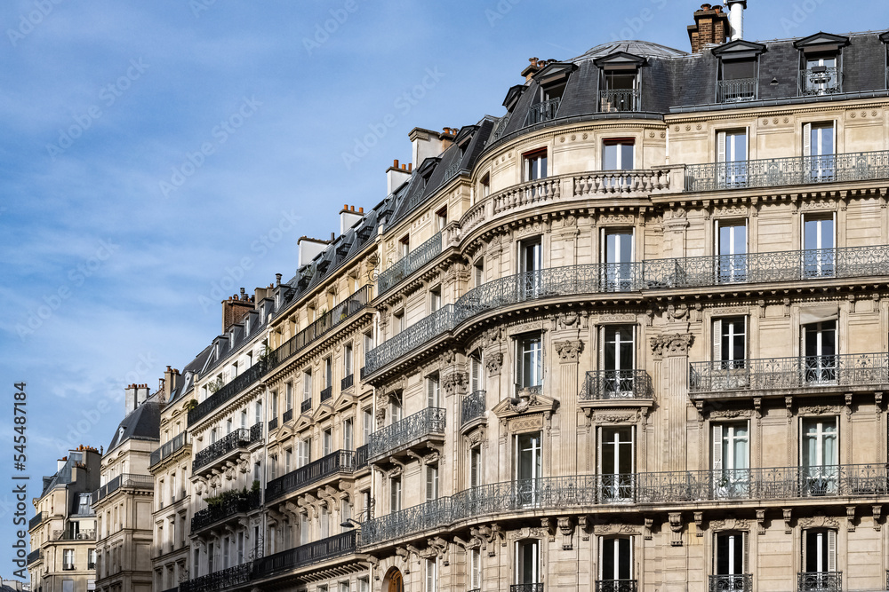 Paris, beautiful building, ancient facade rue de Provence, in the 8e arrondissement 
