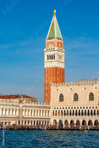 Fotografia Campanile tower on a sunny day, Venice, Italy