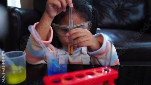 Little scientists are learning happily and interestingly photo