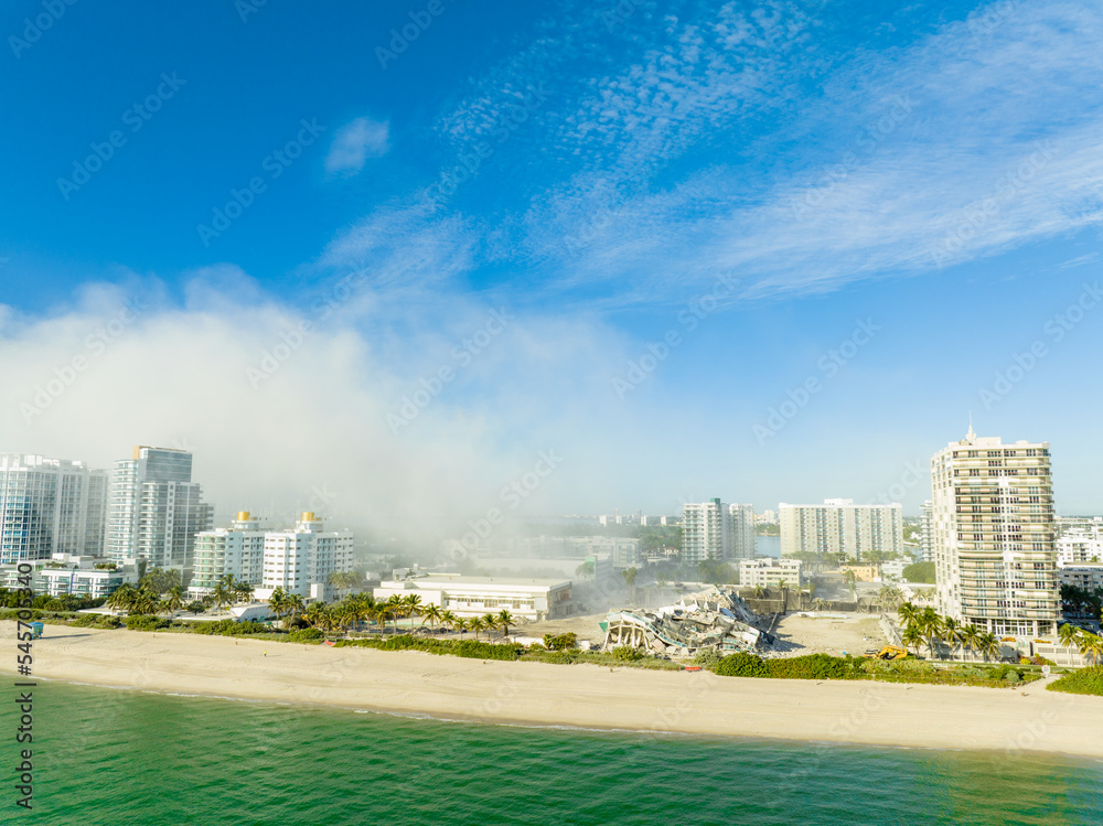 Obraz premium Aerial drone photo of the Deauville Hotel moments after it's implosion