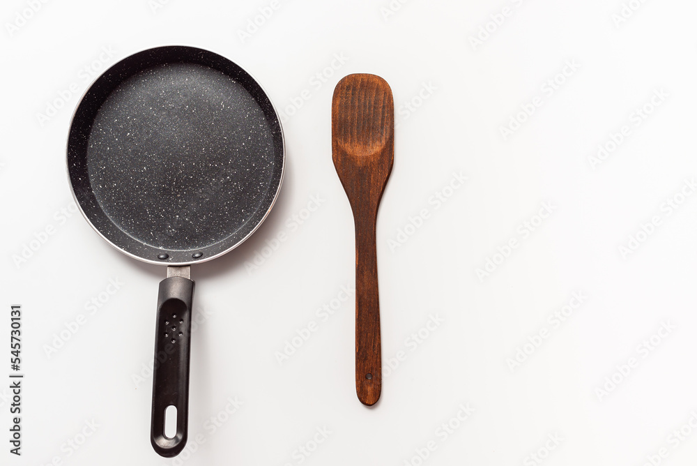 empty pan and flipper used in frying for cooking,kitchenware empty pan and flipper used in frying for cooking,kitchenware