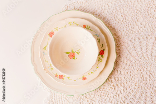 Porcelain plates and bowls
