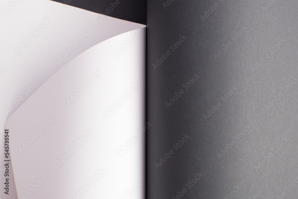 Foto de Black and white abstract vertically divided background do Stock ...