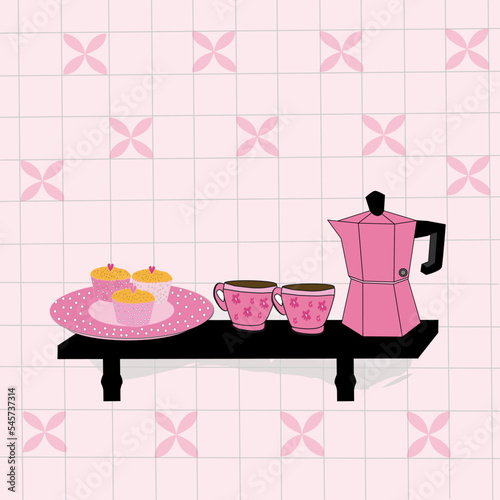 Repisa con cafetera rosa, tazas y madalenas.