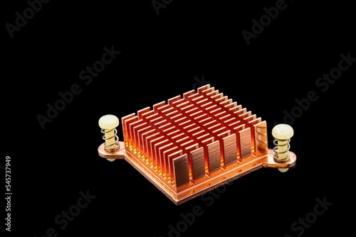 Copper heatsink to release heat from the chipset.