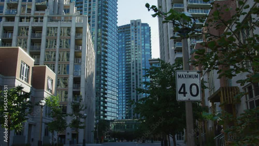Houses and apartment buildings in Toronto Houses and apartment buildings in Toronto
