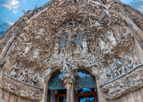 Exterior of the cathedral La Sagrada Familia, Antoni Gaudi, Barcelona, Catalonia, Spain, Europe