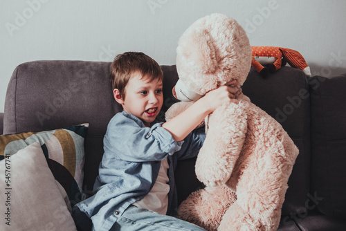 Quadro em tela Child aggression