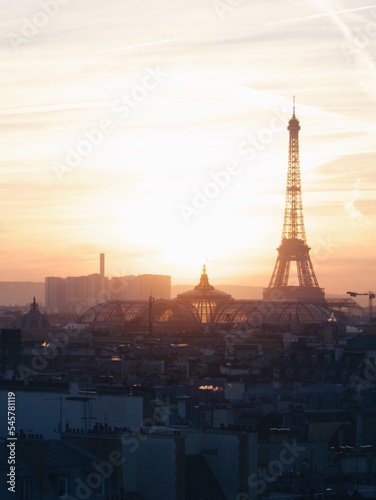 Sonnenuntergang in Paris © Mathura