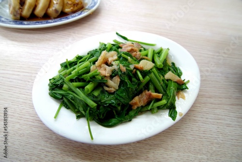 炒青菜　台湾料理
