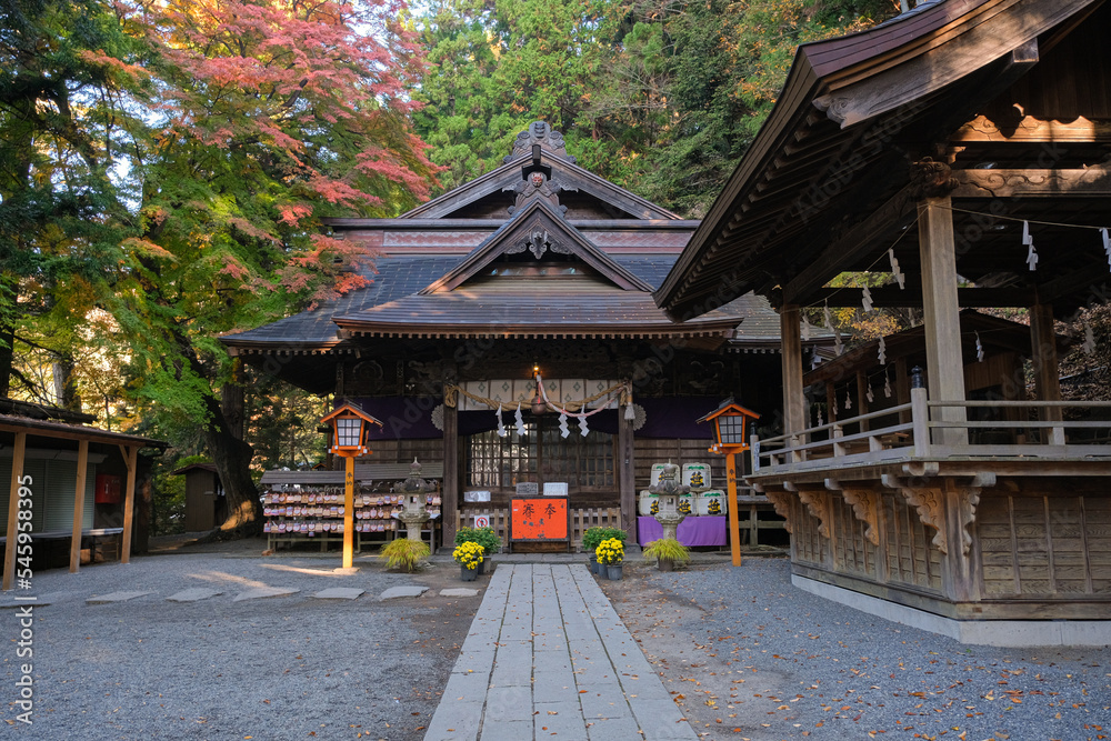 Fototapeta premium 山梨県富士吉田市 新倉富士浅間神社 拝殿