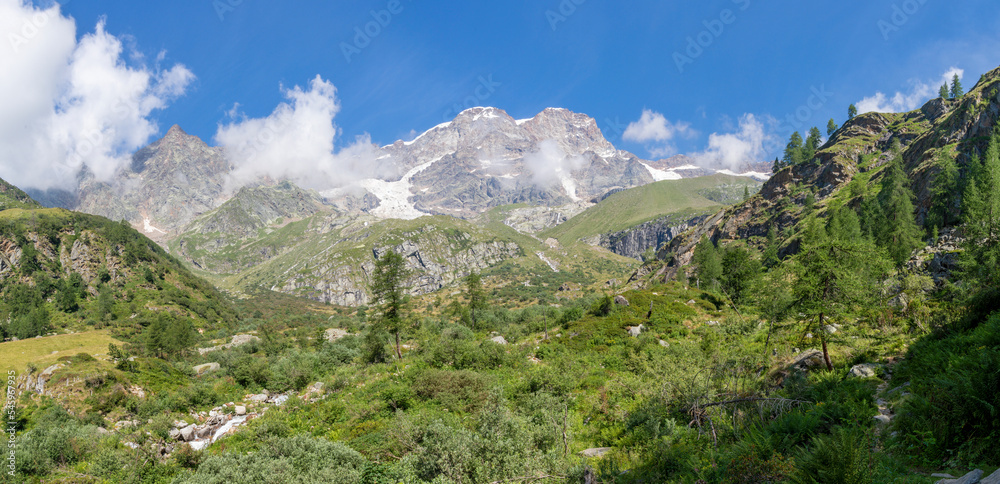 The panorama of peaks Punta Gnifetti or Signalkuppe, Parrotspitze, Ludwigshohe, Piramide Vincent - Valsesia valley.