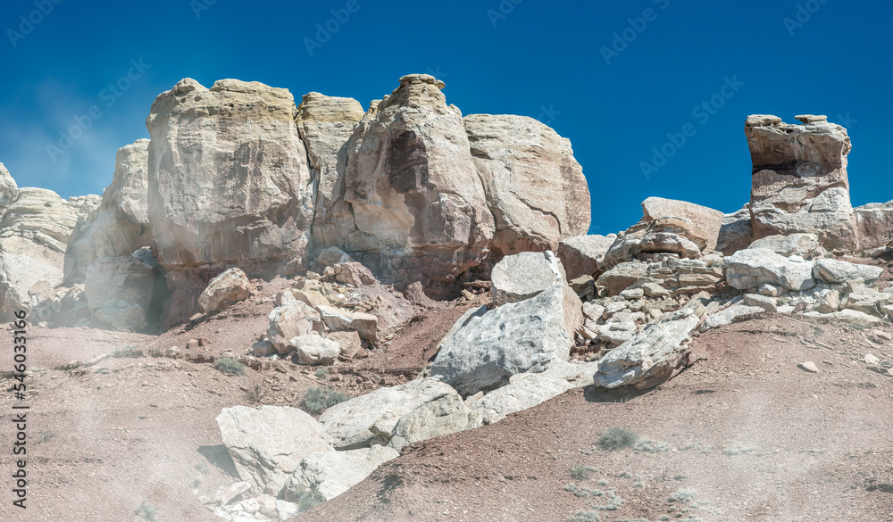 Red rocks of Capitol Reef National Park, Utah Red rocks of Capitol Reef National Park, Utah