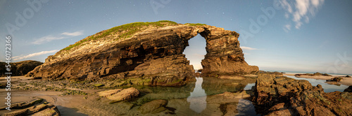 1006: Las Catedrales beach is the tourist name for Aguas Santas beach, located in the Galician municipality of Ribadeo, on the coast of the province of Lugo, Spain, on the Cantabrian Sea.