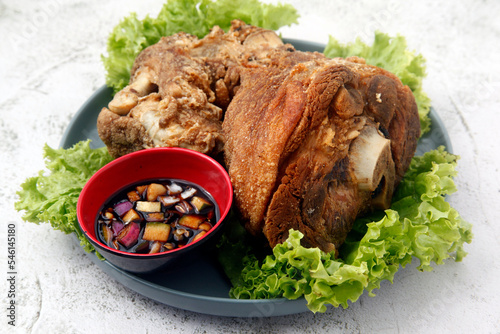 Freshly cooked Filipino food called Crispy Pata