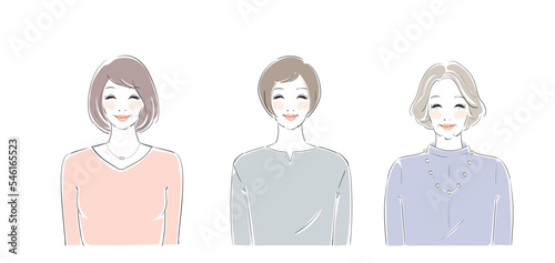笑顔の中高年女性