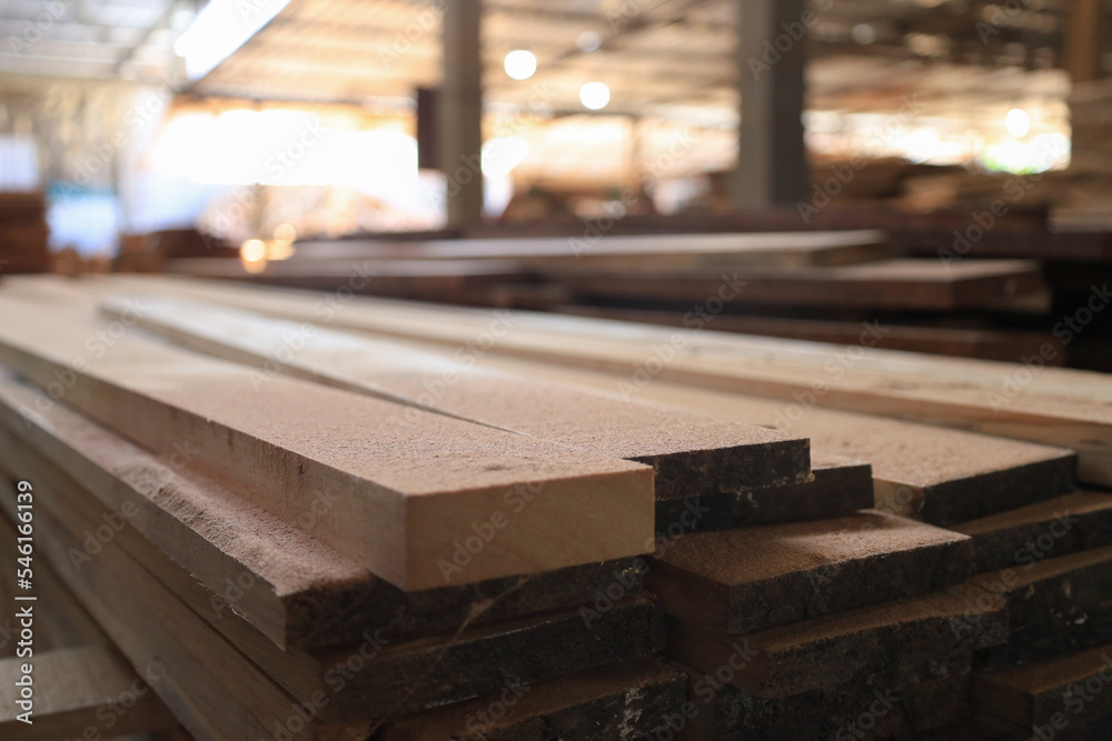 WOOD MATERIAL HAS BEEN CUT WITH A BEAUTIFUL PATTERN WOOD MATERIAL HAS BEEN CUT WITH A BEAUTIFUL PATTERN
