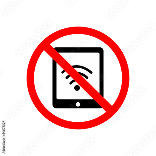 Vector icon with symbol of no internet connection with smartphone