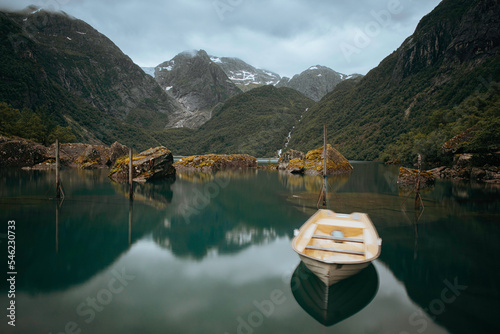 Boat on the lake
Bondhusdalen - ODA photo