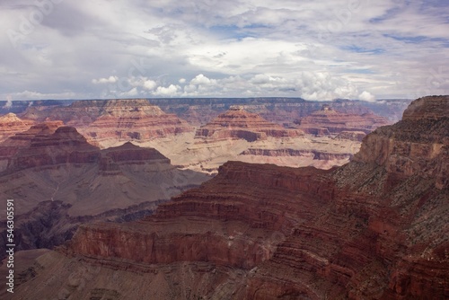 Magnificent view of a gorge in Grand Canyon National Park, in Arizona, with beautiful clouds