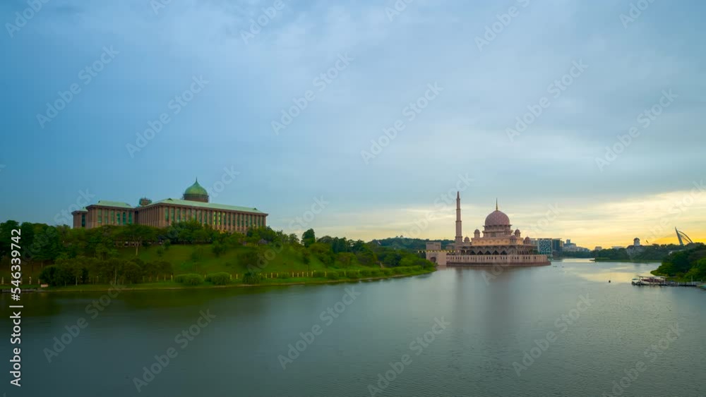 Timelapse of Prime Minister Malaysia Office and Putra Mosque lake view located at Putrajaya during dusk Timelapse of Prime Minister Malaysia Office and Putra Mosque lake view located at Putrajaya during dusk