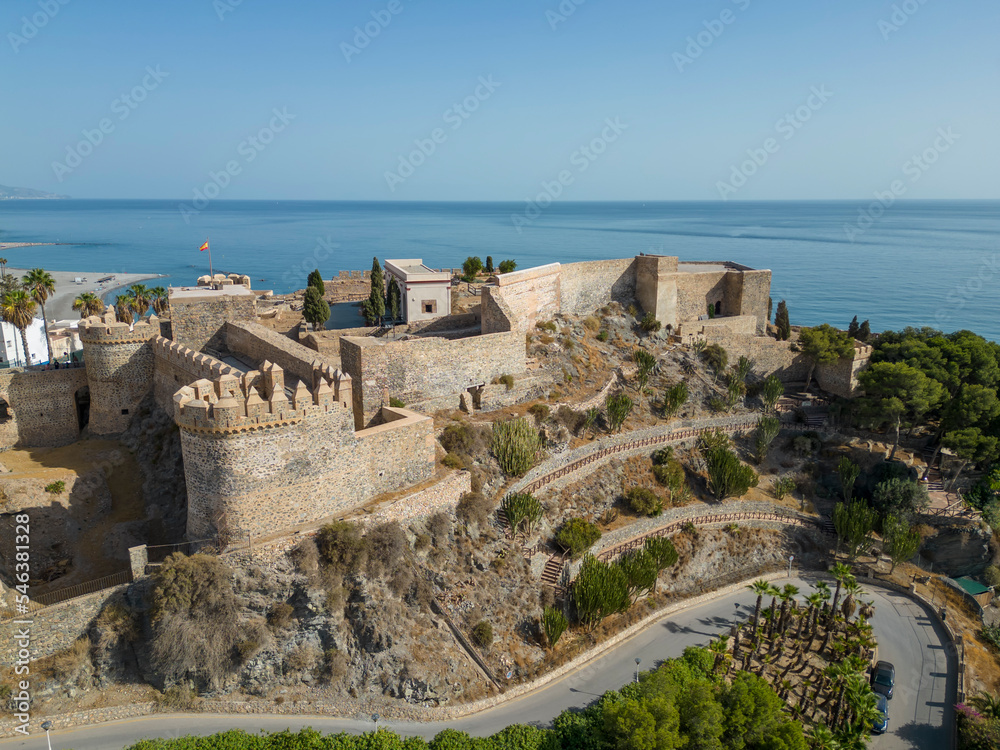 vista del antiguo castillo de Almuñécar en la provincia de Granada, España