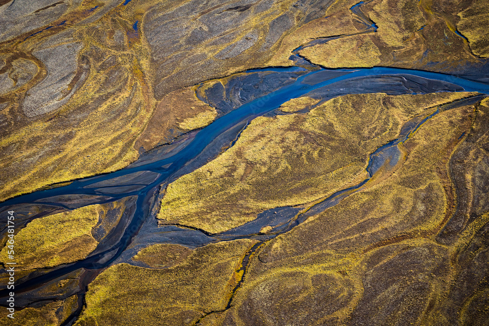 desembocadura de un glaciar en Islandia