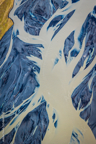Obraz na płótnie desembocadura de un glaciar en Islandia w salonie