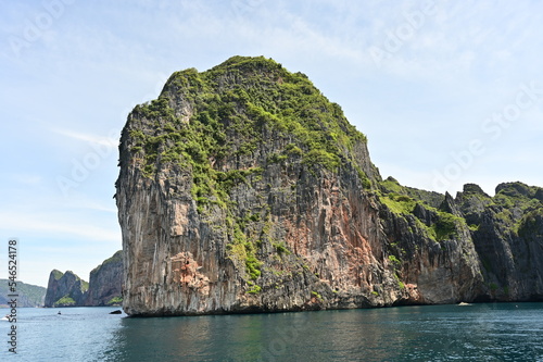 Take a boat trip to Phi Phi to see the scenery around the island at Phuket ,Thailand.