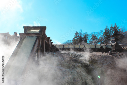 12月の晴天時の草津温泉