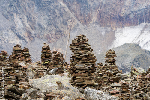 Mountain scenery high in the Alps. Walking the Peiljoch (2676m) Trail. Hiking in Stubaital Valley. Photo’s of Stubaital Austria, Mieders, Neustift, Milders, Schonberg, Mutterberg, Volderau. 