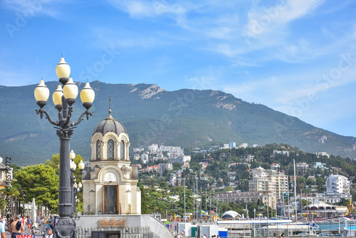 Tela Yalta, Russia - September 13, 2020: Embankment in the resort town of Yalta, Peop