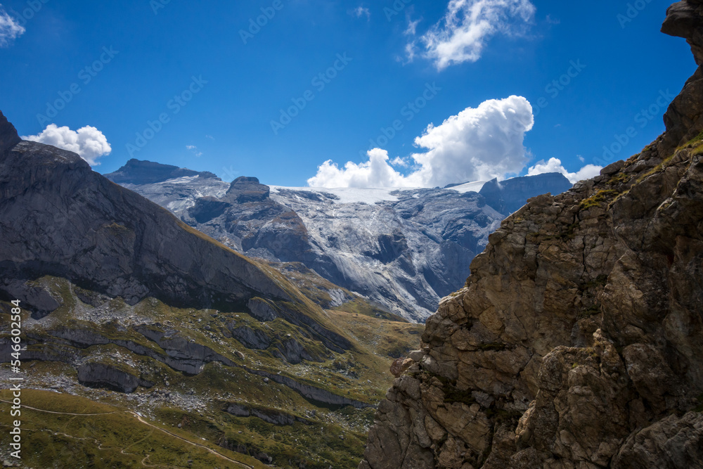 Fototapeta premium Alpine glaciers and mountains landscape in French alps