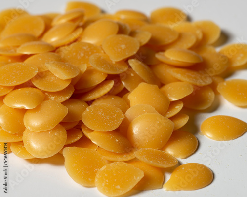 Candelilla Wax SP 75. Chemical ingredient for Cosmetics and Toiletries product.